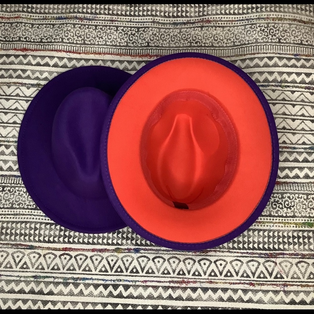 Purple / Red Bottom
